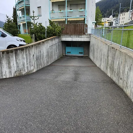 4 115m2 Gartenwohnung An Der Jakobshorn Talstation Neben Wander- Und Mountainbikeparadise Davos