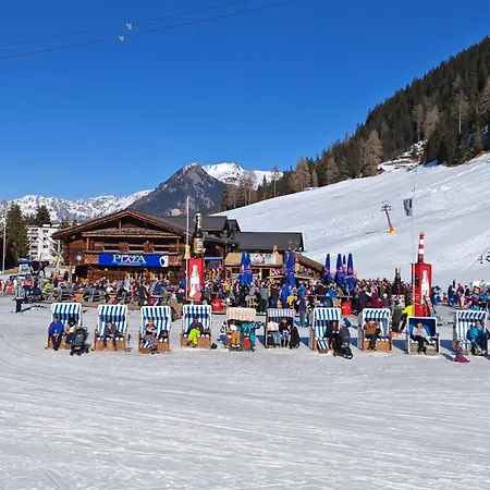 Fuer 8 Pers Neben Talstation Jakobshorn Skipiste 3 Schlafzimmer Privater Garten Vollausgestattete Kueche Lejlighed *