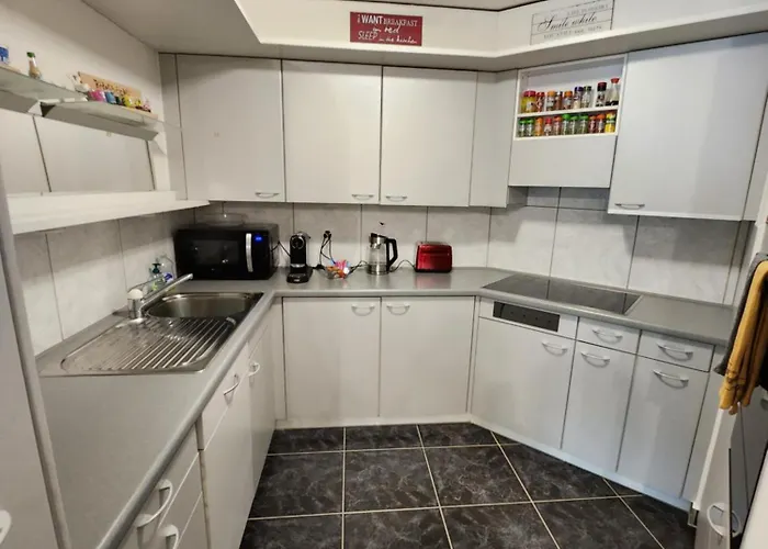 Fuer 8 Pers Neben Talstation Jakobshorn Skipiste 3 Schlafzimmer Privater Garten Vollausgestattete Kueche * Davos