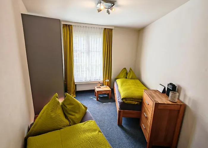 Apartamento Für 8 Pers Neben Talstation Jakobshorn Und Bolgen 3 Schlafzimmer Privater Garten Vollausgestattete Küche