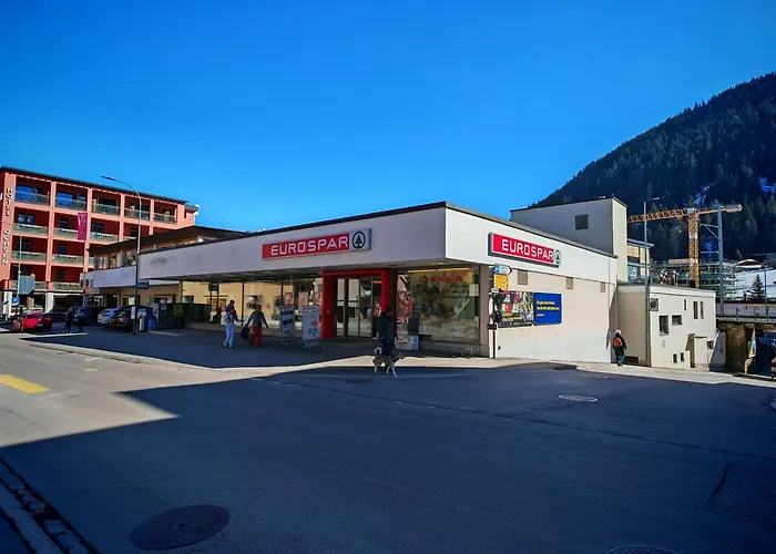 Apartamento Für 8 Pers Neben Talstation Jakobshorn Und Bolgen 3 Schlafzimmer Privater Garten Vollausgestattete Küche