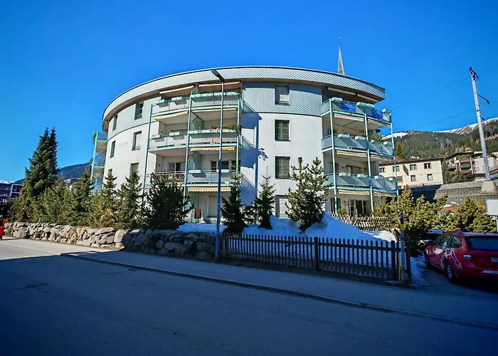 Für 8 Pers Neben Talstation Jakobshorn Und Bolgen 3 Schlafzimmer Privater Garten Vollausgestattete Küche Apartamento *